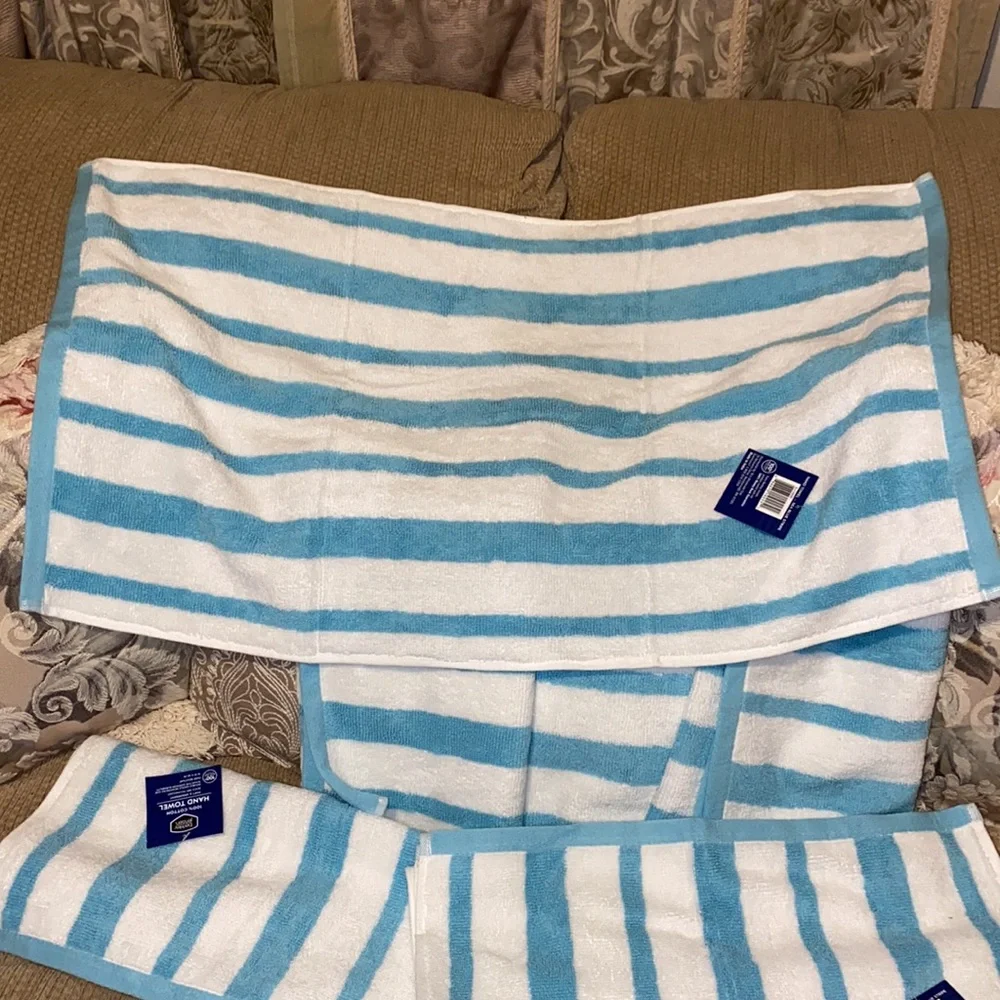 🩵🐚🩵NWT 100% Cotton Hand Towels Striped Agua/White Bundle Set